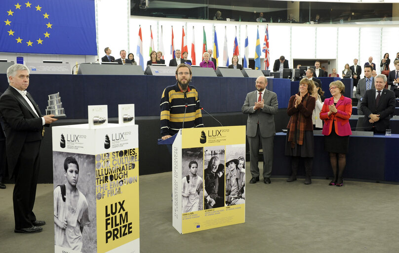 Снимка 17: Award of the LUX Prize 2012