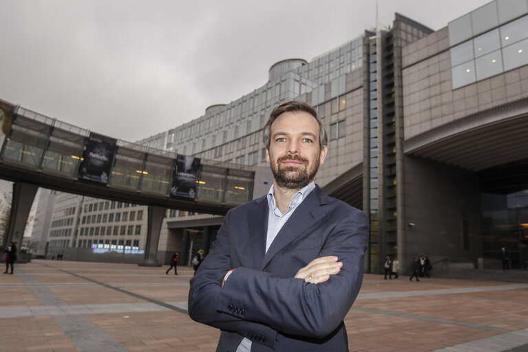 Foto 2: MEP Martin EHRENHAUSER in the European Parliament in Brussels