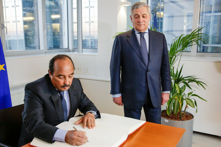 Photo 8: EP President meets with the President of Mauritania