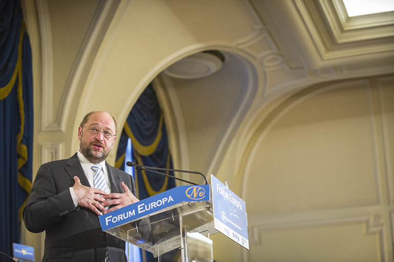 Foto 2: Martin SCHULZ - EP President at the New Economy Forum in Madrid