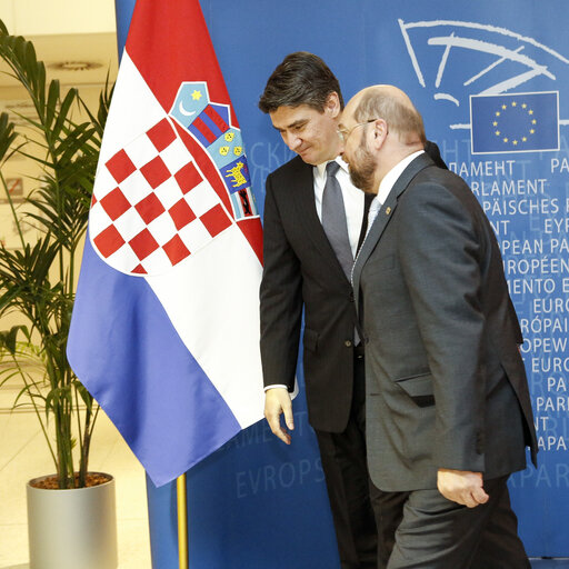 Fotó 2: Martin SCHULZ - EP President meets with Zoran MILANOVIC, prime minister of Croatia