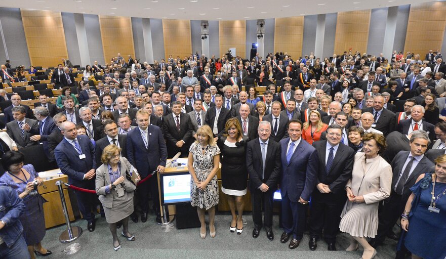 4th Covenant of Mayors Ceremony  Opening session. Family Picture