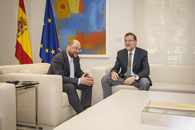 Foto 12: Martin SCHULZ - EP President meets with Spanish Prime Minister Mariano RAJOY in Madrid