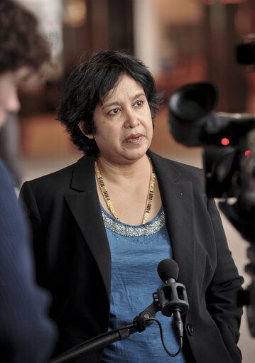 Fotografie 5: Interview of Taslima NASREEN, 1994 Sakharov Prize Laureate