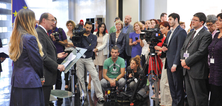 Suriet 10: Croatia Exhibition.  Official ceremony at the occasion of the Croatian Membership in the European Union: planting of an olive tree in the Gallery Nord Exhibition space