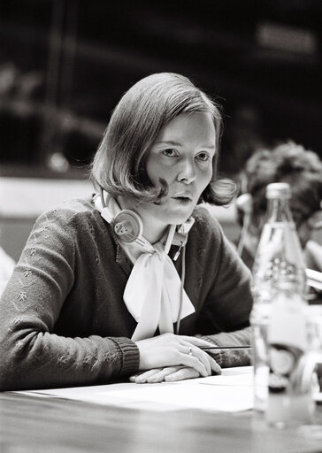 Photo 12: The MEP Hanja R.H. MAIJ-WEGGEN during a session in Strasbourg in February 1981.