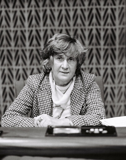 Valokuva 8: The MEP Maria Antonietta MACCIOCCHI during a session in Strasbourg in May 1981.