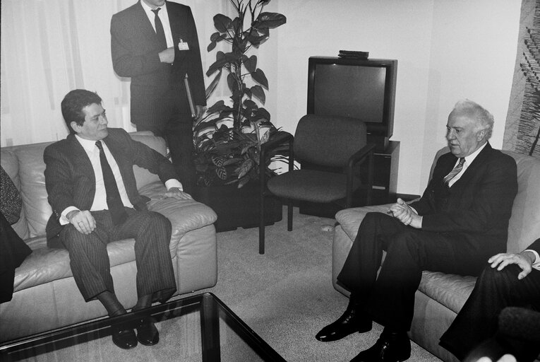 Photo 12 : Minister of Foreign Affairs of the Soviet Union visits the European Parliament in Brussels