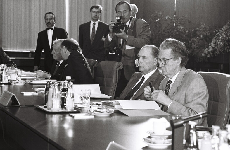 European Council meeting in Luxembourg on April 8, 1991.