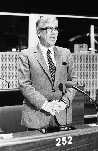 Zdjęcie 5: The MEP Niels Jorgen HAAGERUP during a session in Strasbourg in May 1983.