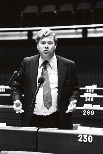 The MEP James JANSSEN VAN RAAY during a session in Strasbourg on May 1980.