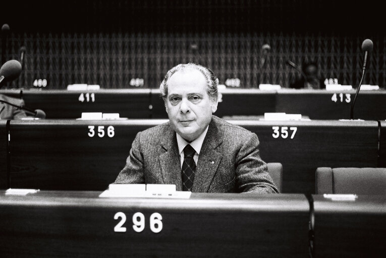 The MEP Marcello MODIANO during a session in Strasbourg on May 1980.