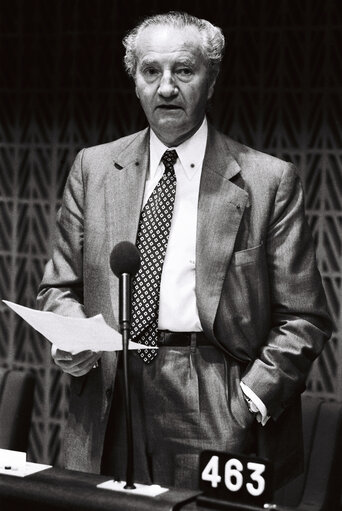 The MEP Gustave DELEAU during a session in Strasbourg in April 1980.