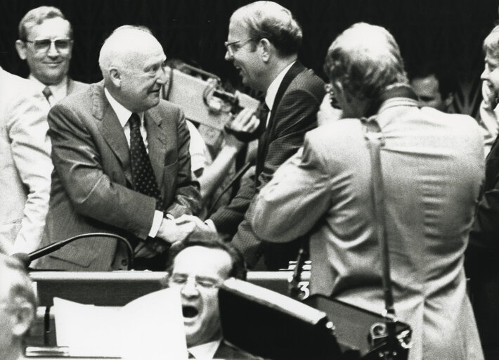 Photo 2 : The MEP Pierre PFLIMLIN is elected EP President during a plenary session in Strasbourg on July 24, 1984.