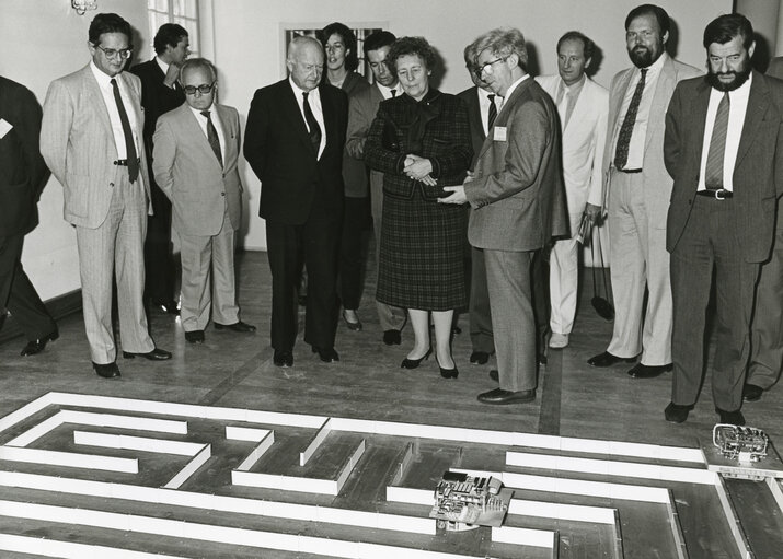 Снимка 8: New technology exhibition Europe 2000 in Strasbourg on October 1985.