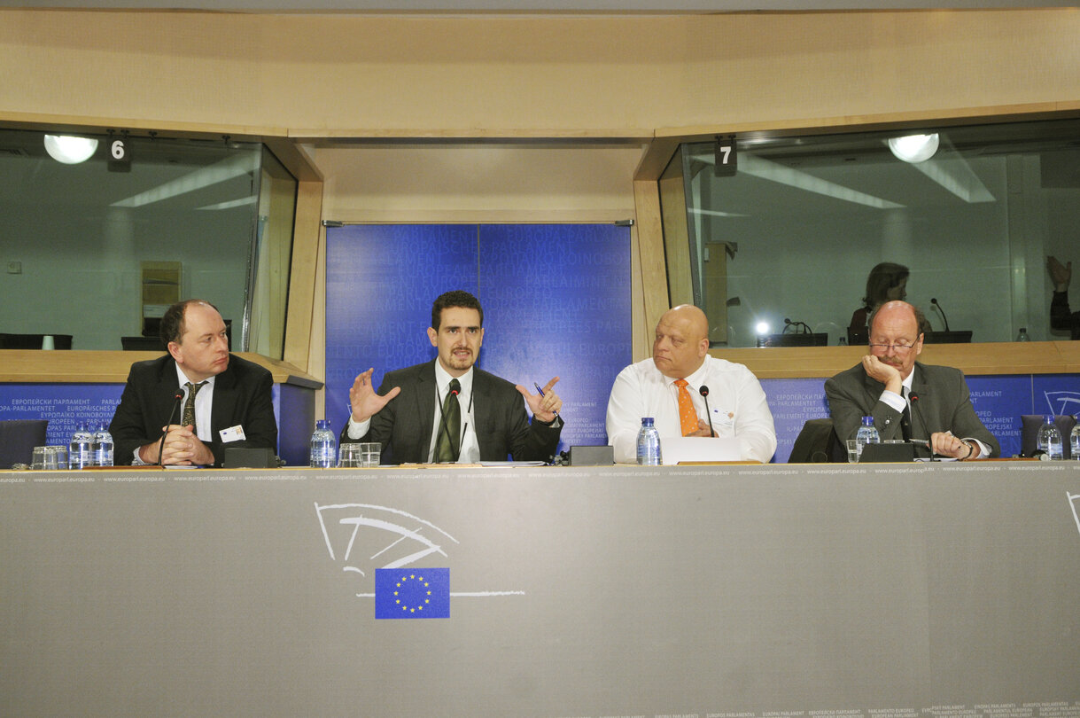 Press conference  The European Obesity Day - Recognising the Voice of Obese 1 Overweight Patients