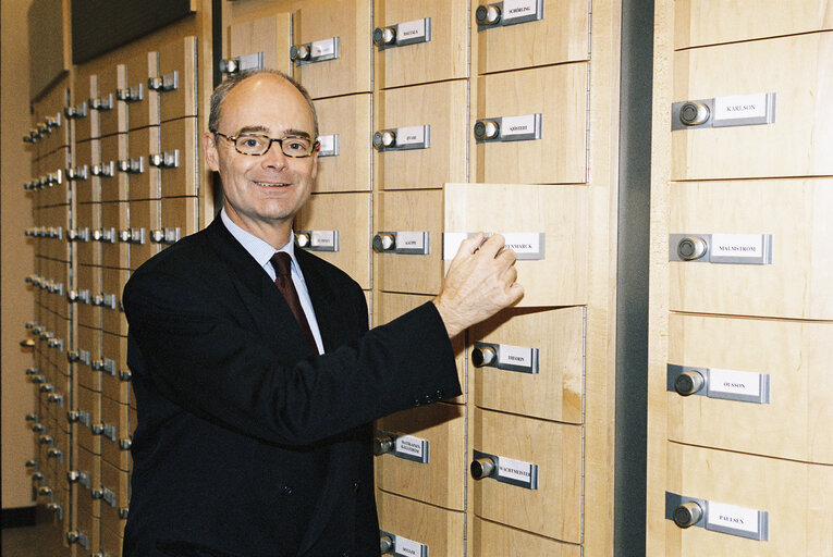 Suriet 2: Portrait of the MEP Per STENMARCK in European Parliament