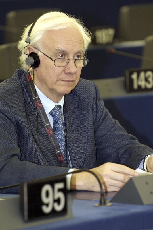 Paolo COSTA in a meeting at the EP in Brussels.