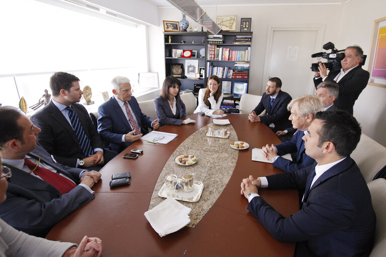 Снимка 1: EP President meets with President of the RAI