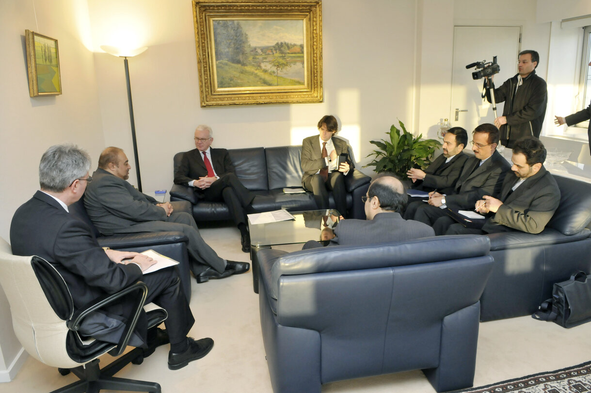 EP President meets with the Deputy Minister for Foreign Affairs of Iran.