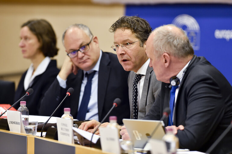 Fotografie 11: ECON Committee - Economic Dialogue and discussion with Jeroen DIJSSELBLOEM, President of the Eurogroup