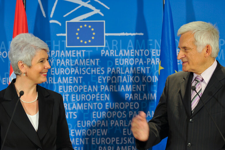 EP President meets with the Prime Minister of Croatia.