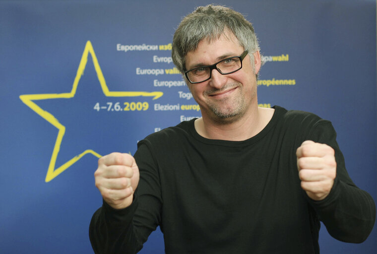 Photo 1: Members of the Polish rock band, Myslovitz are among the celebrities asked for a commercial that appeals to vote in the European Elections.