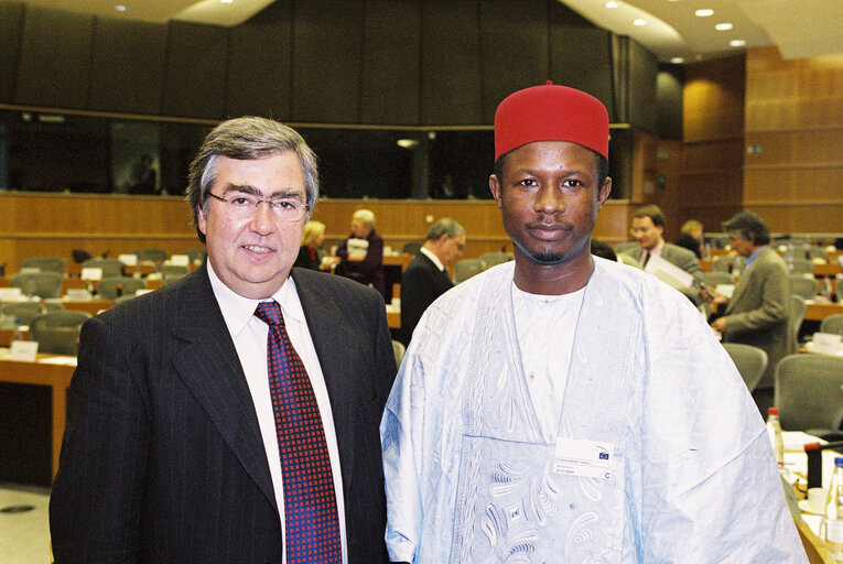 Fotagrafa 1: MEP Joaquim MIRANDA meets with Chikelu CHUKWUEMEKA at the European Parliament in Brussels