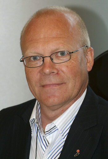 Photo 1: Ole CHRISTENSEN at the EP in Brussels.