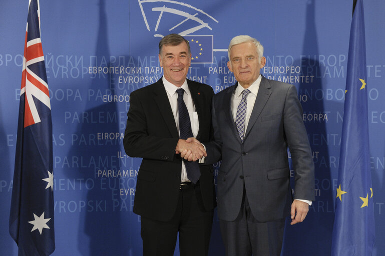 Снимка 5: Meeting with John Hogg, Speaker of the Australian Senate