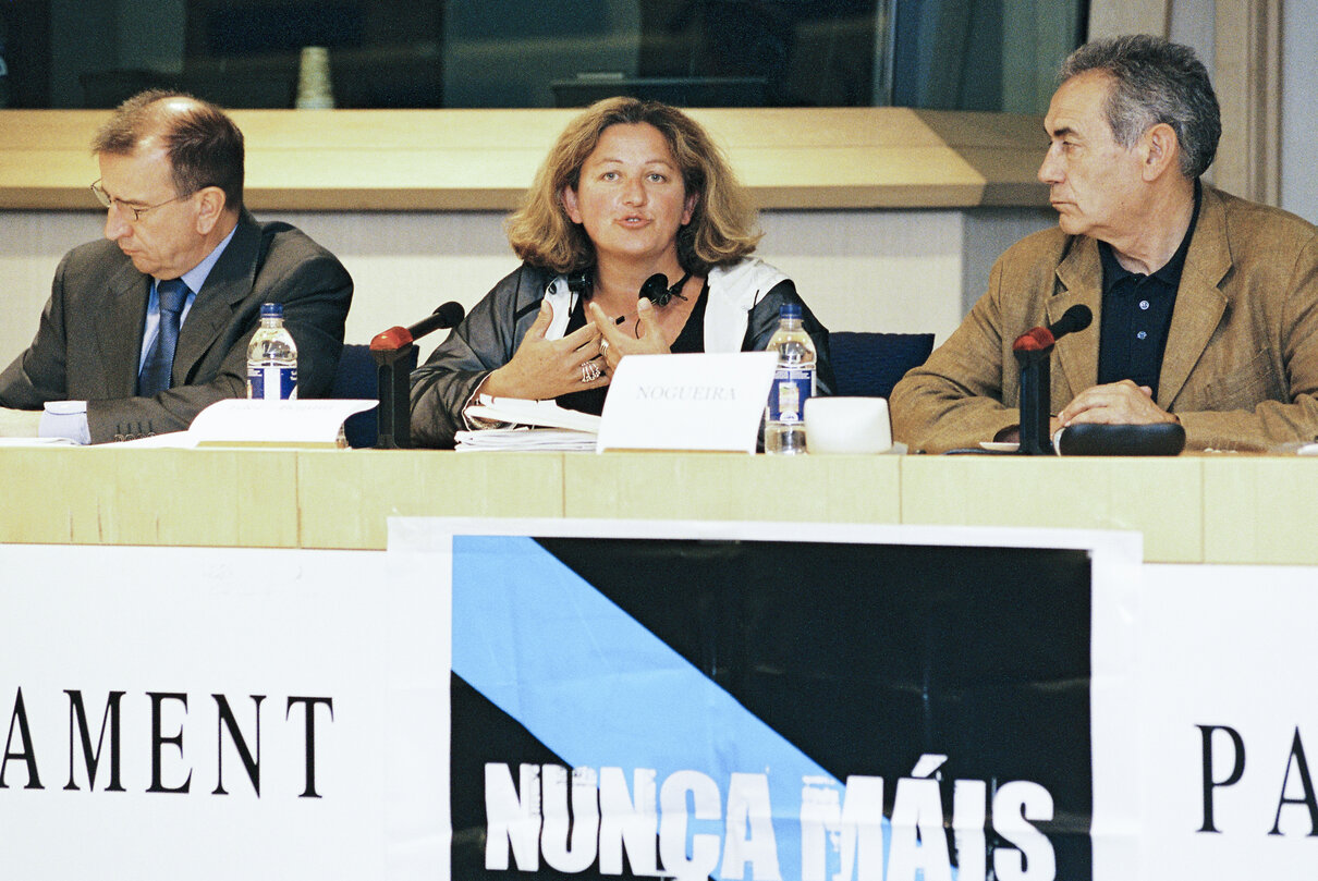 Press conference on maritime safety with members of the Nunca Mais collective