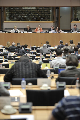 Photo 7 : Meeting on the European Asylum System