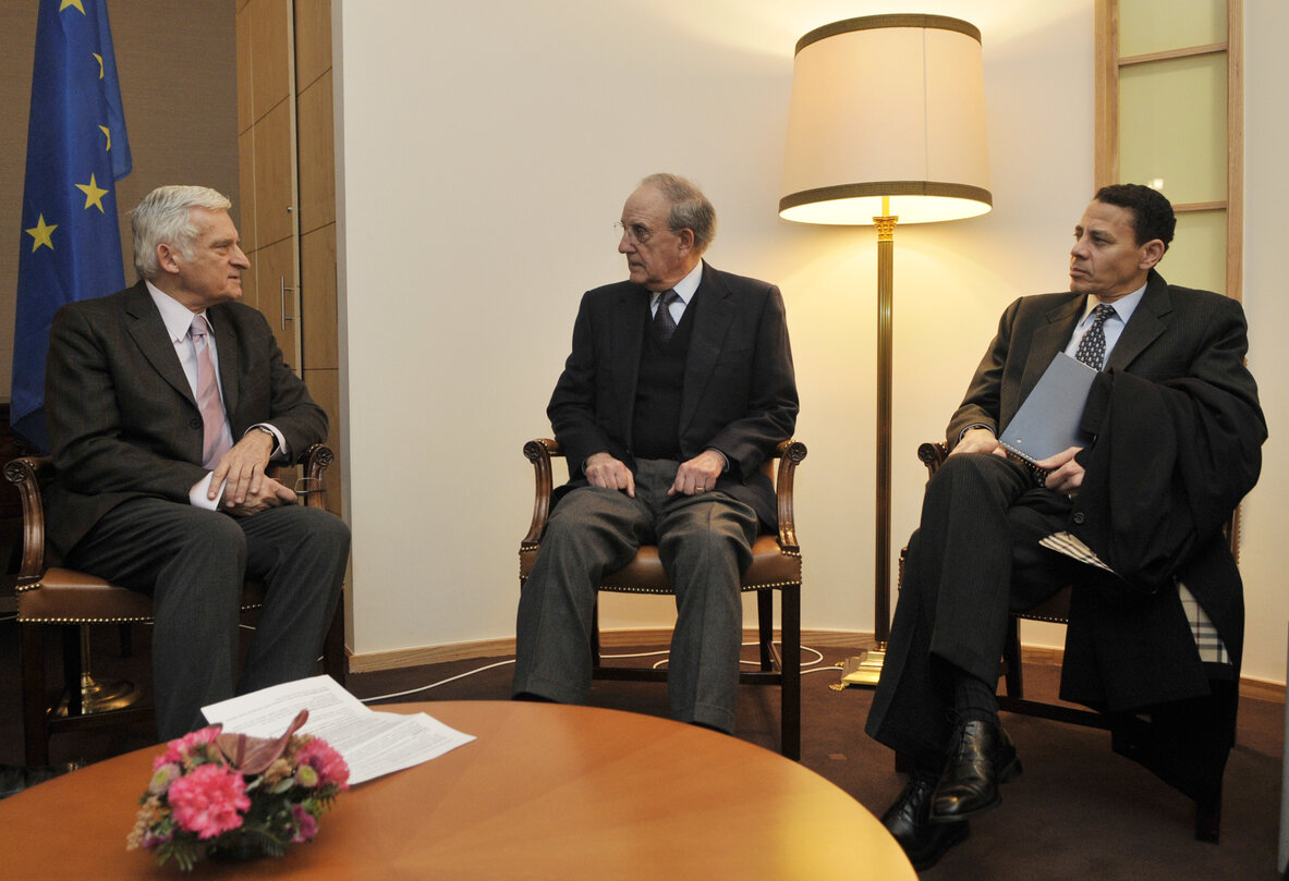 EP President meets  with US President's Special Envoy for the Middle East Peace Process.