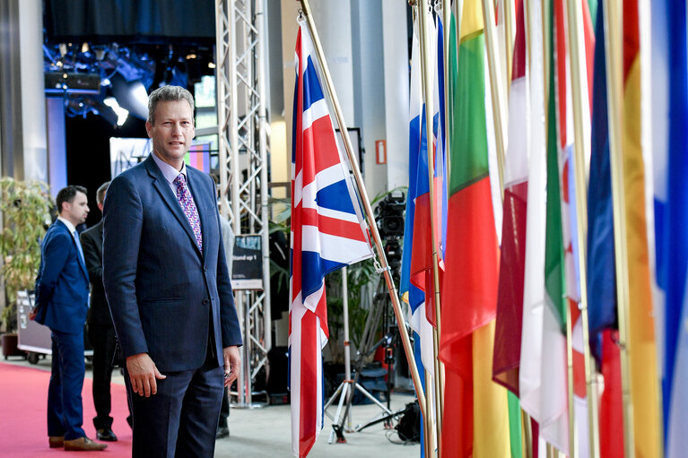 Fotografija 8: Nathan GILL during the plenary session Week 37 2017 in Strasbourg