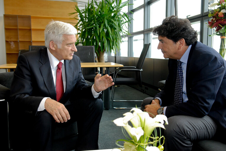 Photo 1: EP President meets the French Minister for European Affairs.