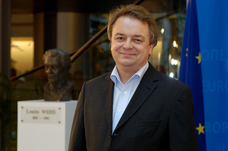 Φωτογραφία 1: Jens GEIER at the EP in Strasbourg.