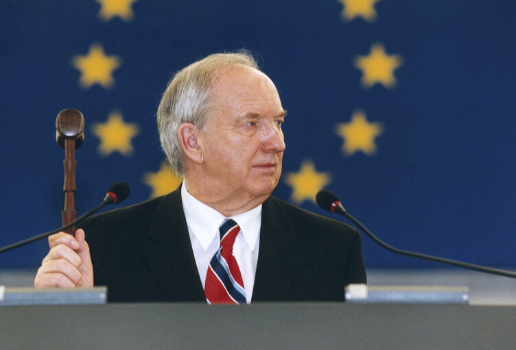 Φωτογραφία 1: Ingo FRIEDRICH in plenary session in Strasbourg.