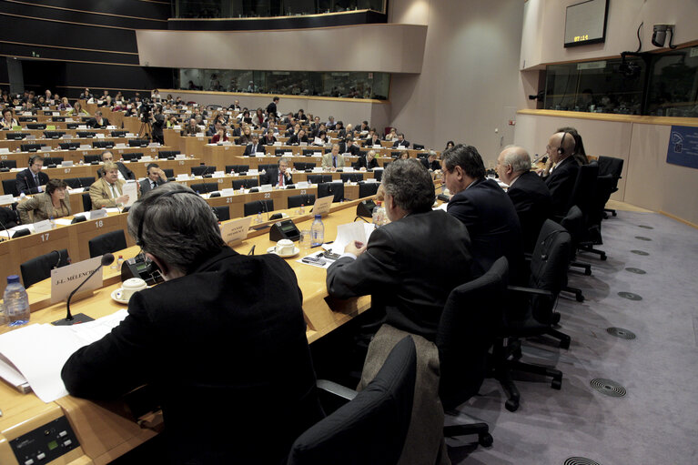 Fotografi 1: AFET committee: exchange of views with the Spanish Minister for foreign affairs and cooperation.