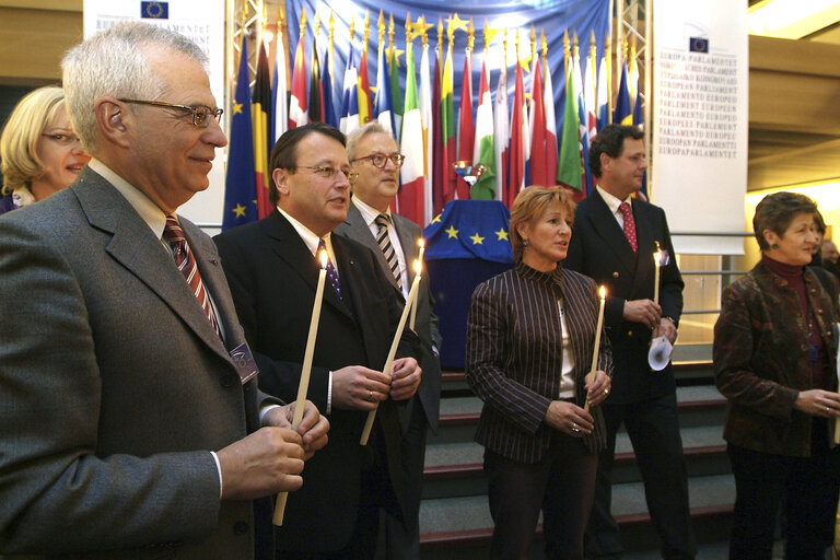 Photo 3: European Flame of Peace.