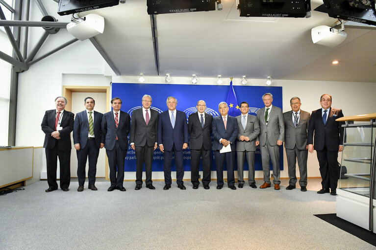 Fotografija 7: EP President meets with 11 Latin American Ambassadors