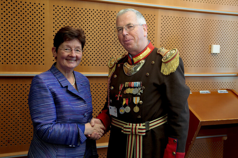 Fotogrāfija 3: MEP Elisabeth JEGGLE with visitors