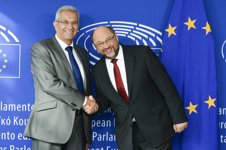 Fotografie 3: Martin SCHULZ - EP President meets with the General Secretary of the CC AKEL