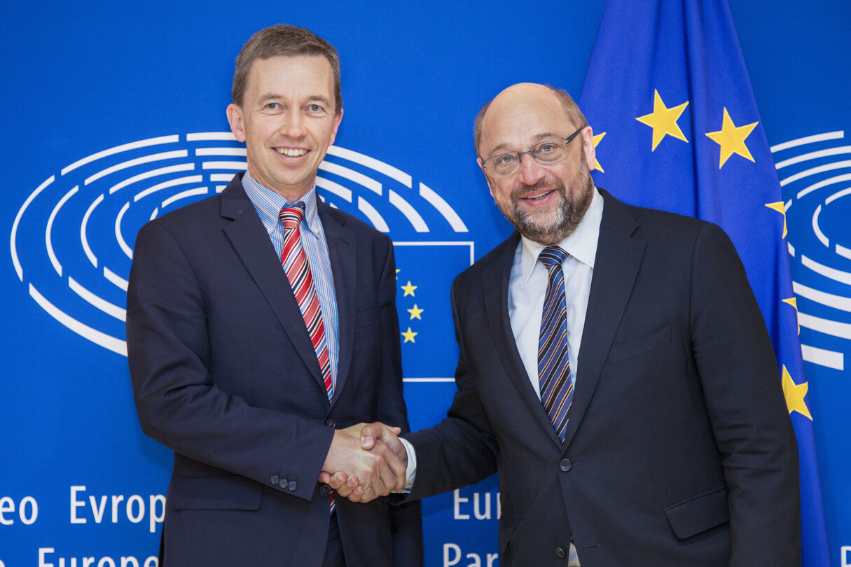 Martin SCHULZ - EP President meets with Bernd LUCKE - MEP