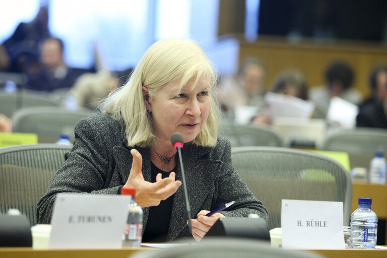 IMCO: Consumer Right Directive Commissioner