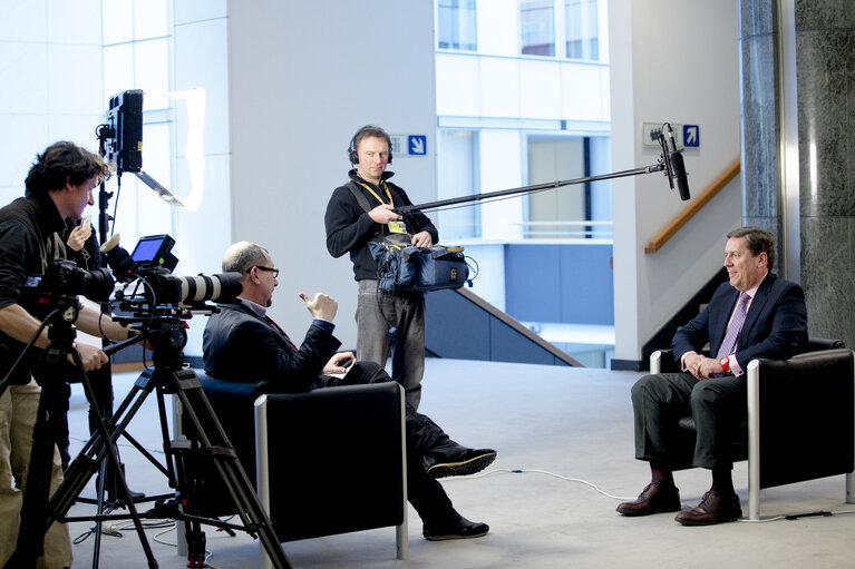 Fotografie 6: Interview of Committee chairman Gabriel MATO ADROVER