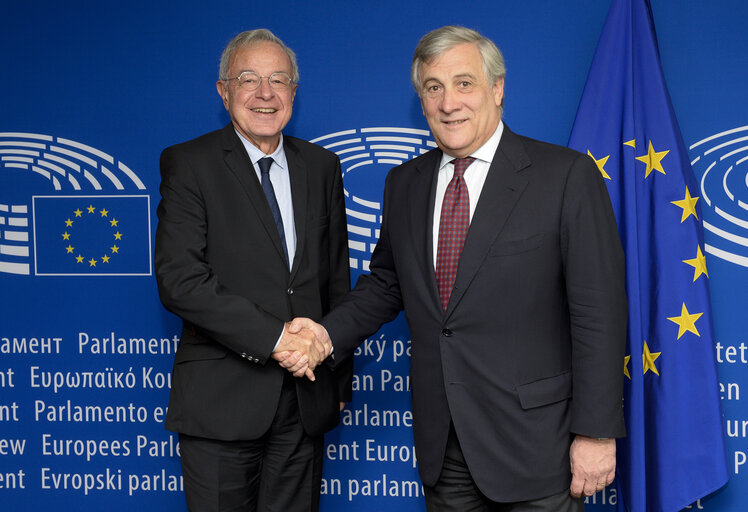 Foto 1: Antonio TAJANI - EP President meets with MEP Alain LAMASSOURE