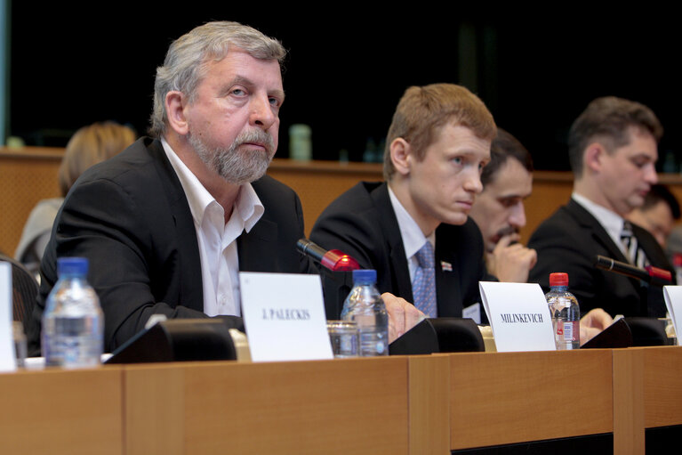 Foto 1: Aliaksandr MILINKEVICH at the EP in Brussels.