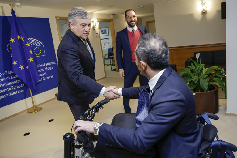 Fotografie 5: Antonio TAJANI - EP President meets with Andrea STELLA - Project ' WOW - Wheels on Waves '