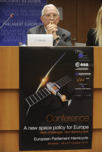 Fotografie 26: Conference on a new Space Policy for Europe