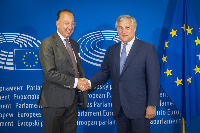 Fotografie 2: Antonio TAJANI - EP President meets with Jorge DOMECQ, Chief Executive of European Defence Agency